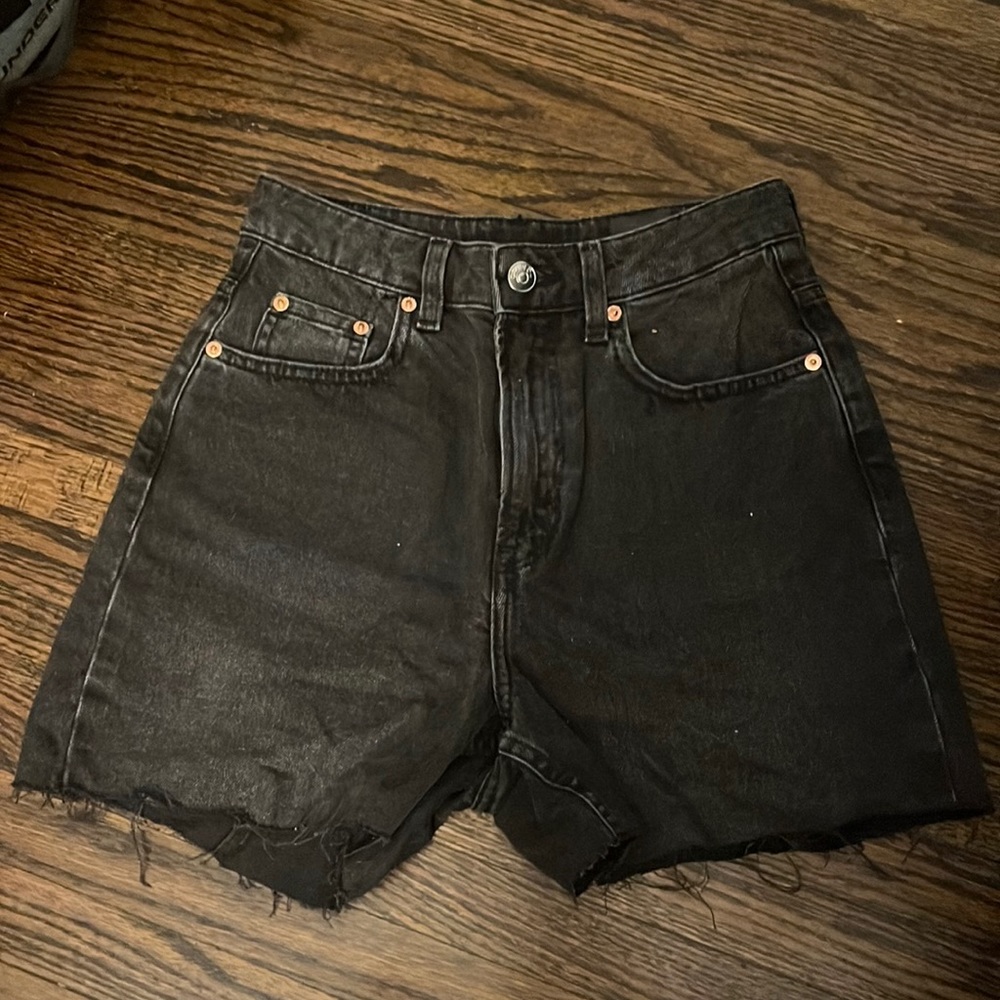 H&M Divided Black Jean Shorts